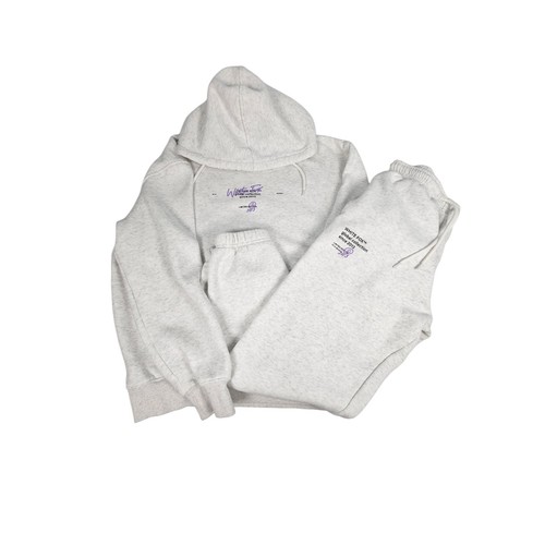 White fox global - white,